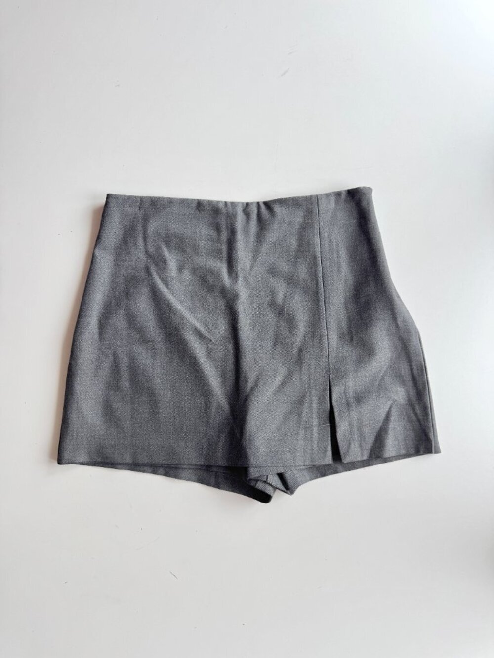 ZARA Grey Polyester Blend Stretch Suiting Mini Skort Skirt, Size L